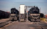 SOU 5125 & 5208 at the fuel racks at Glenwood Yard